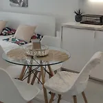 Apartment Duna Apartment, Freegarage, 2room, Smarttv,dishwasher,ac *