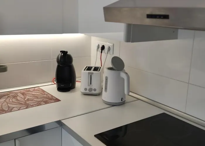 Duna Apartment, Freegarage, 2room, Smarttv,dishwasher,ac * 부다페스트